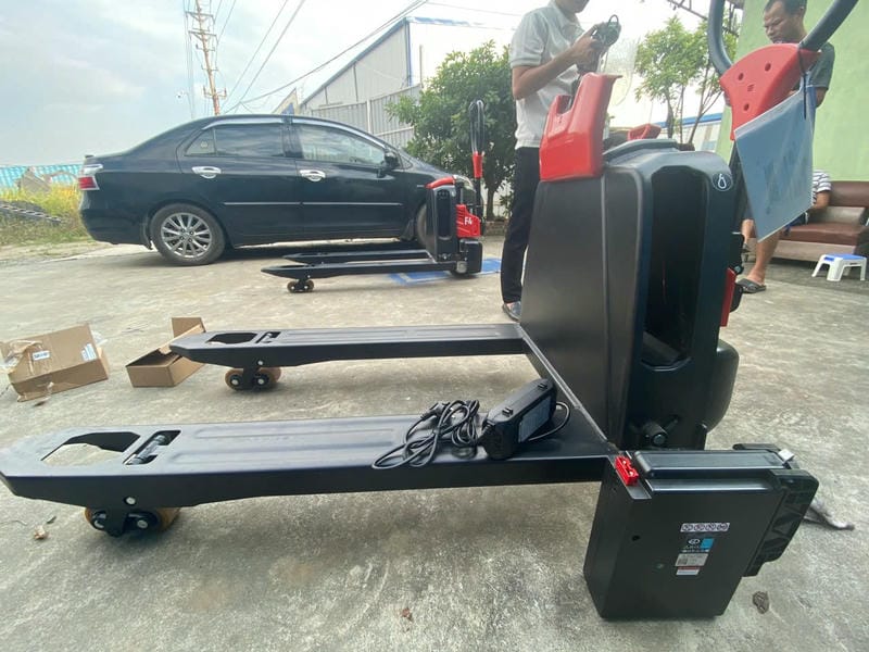 , khi cần giảm sức kéo đẩy, tăng tốc độ xử lý pallet và giảm mỏi